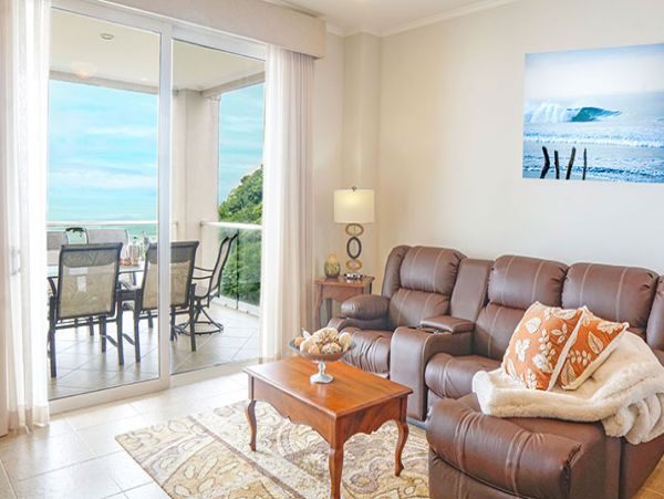Lovely 2 Bedroom Condo with Full Ocean View