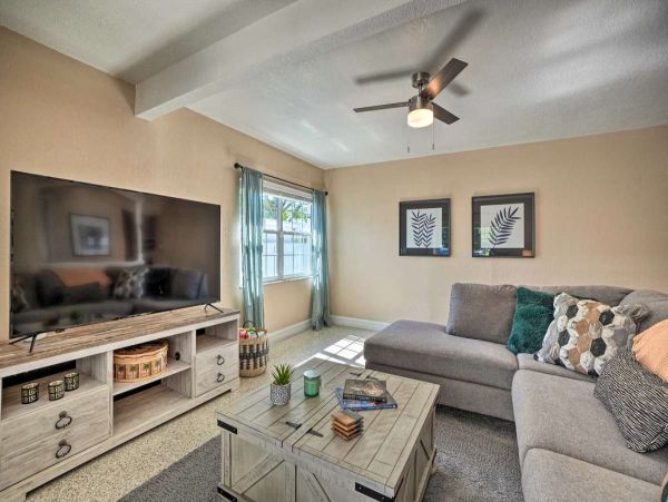Tampa Vacation Home Five Bedroom