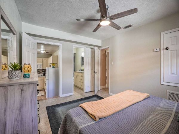 Tampa Vacation Home Five Bedroom