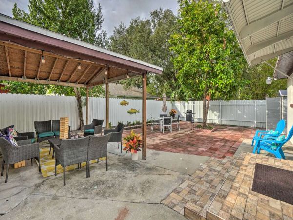 Tampa Vacation Home Five Bedroom