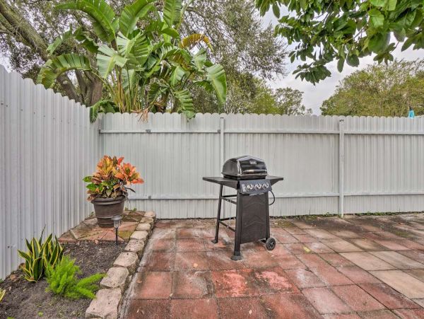 Tampa Vacation Home Five Bedroom