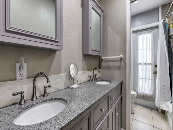 Tampa Vacation Pool Home Five Bedroom