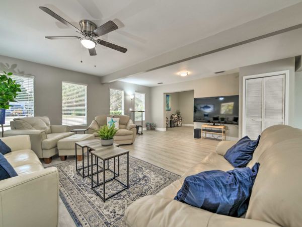 Tampa Vacation Pool Home Five Bedroom