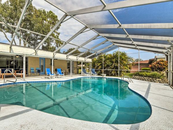 Tampa Vacation Pool Home Five Bedroom