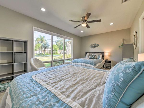 Tampa Vacation Pool Home Five Bedroom