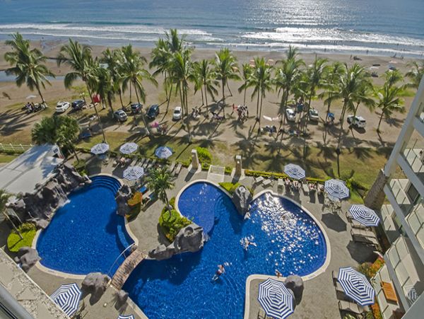 Modern 3 Bedroom Condo in Jaco
