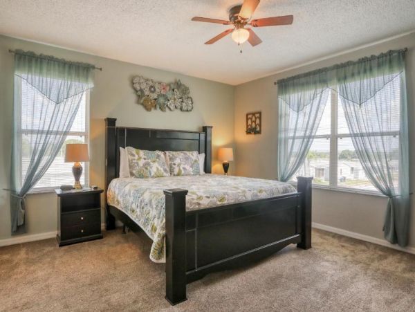 Haines City Vacation Home Four Bedroom with Pool