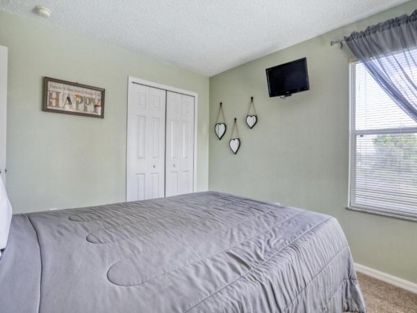 Haines City Vacation Home Four Bedroom with Pool