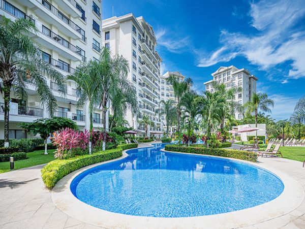 Steps from the Beach Condo with 2 Bedrooms in Jaco