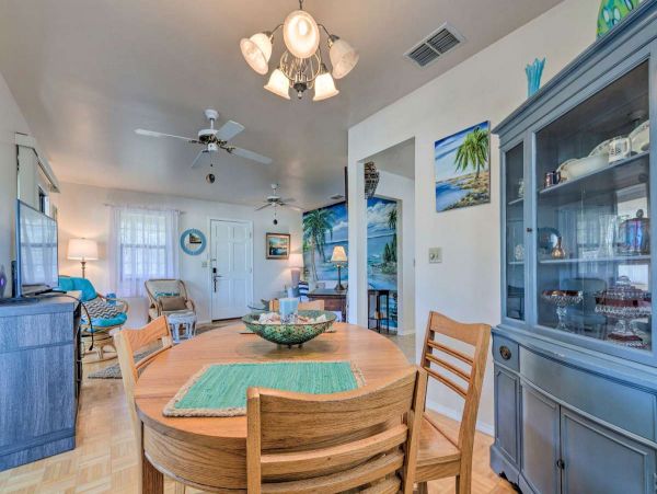 Hudson Vacation Home Two Bedroom