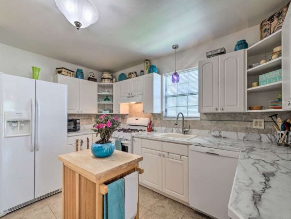 Hudson Vacation Home Two Bedroom
