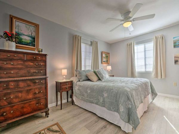 Hudson Vacation Home Two Bedroom