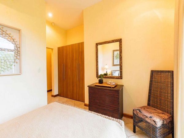 Ocean view 3 bedroom rental only 500 meter to Flamingo Beach