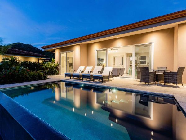 Playa Flamingo Vacation Home Two Bedroom Ocean Views