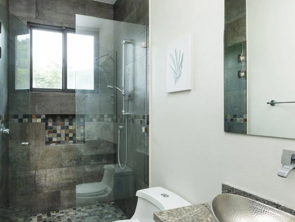 Luxury Ocean View 6 Bedroom Vacation Rental