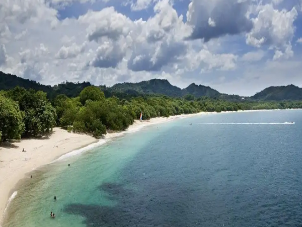Luxury Ocean View 6 Bedroom Vacation Rental