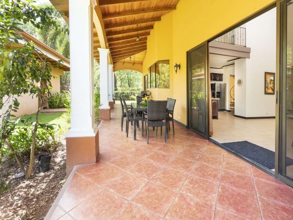 Brasilito Vacation Home + Loft Guest House