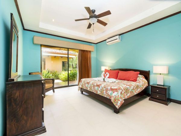 Brasilito Vacation Home + Loft Guest House