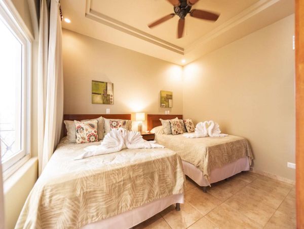 Playa Flamingo Condo 1034551