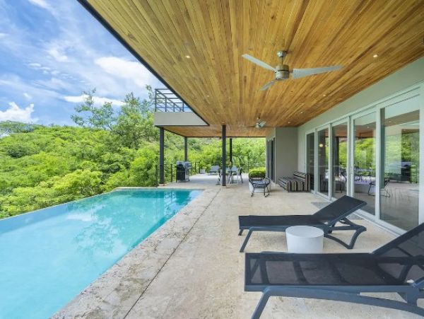 Playa Flamingo Vacation Home Four Bedroom Ocean Views