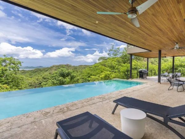 Playa Flamingo Vacation Home Four Bedroom Ocean Views