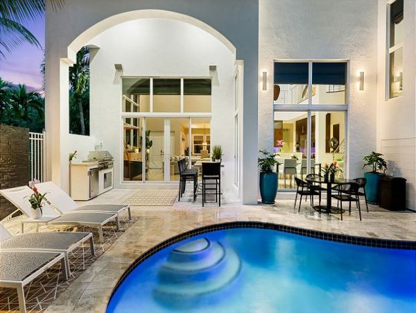 Fort Lauderdale Luxury Home Steps From The Beach