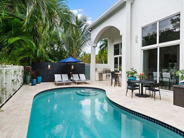Fort Lauderdale Luxury Home Steps From The Beach