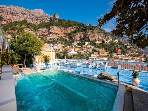 Positano Vacation Pool Villa Six Bedroom Ocean Views