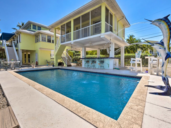 Key Largo 3 Bedroom Pool Rental with Guest House