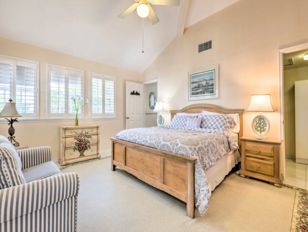 Key Largo 3 Bedroom Pool Rental with Guest House
