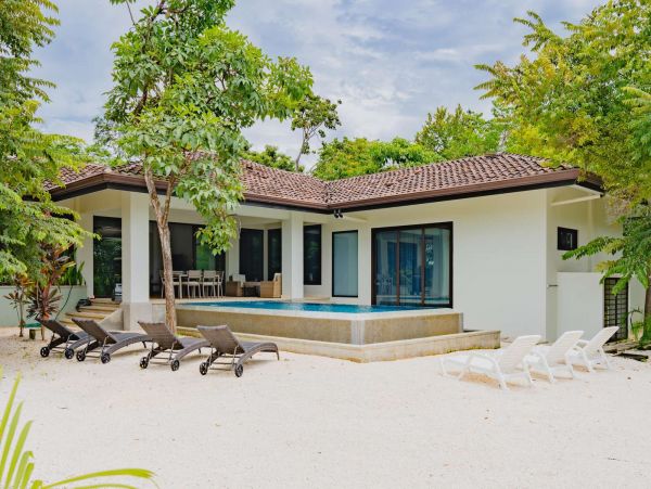 Three Bedroom Luxury Vacation Rental in Tamarindo