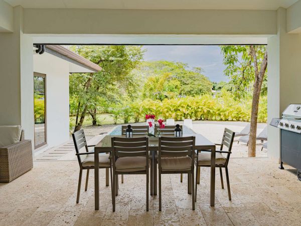 Three Bedroom Luxury Vacation Rental in Tamarindo