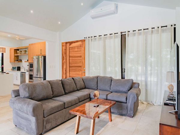 Three Bedroom Luxury Vacation Rental in Tamarindo