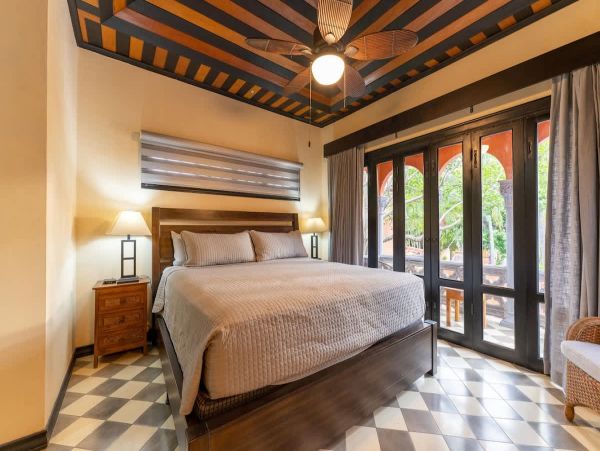 Luxurious Beachfront Vacation Rental in Tamarindo 3 Bedroom