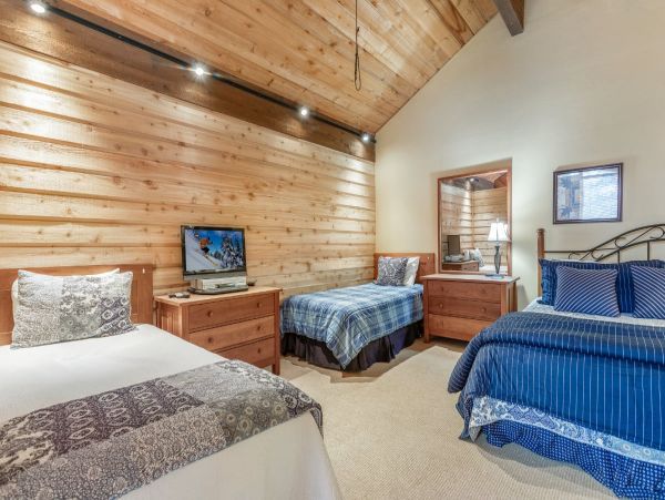 Beaver Creek Vacation Townhome Four Bedroom