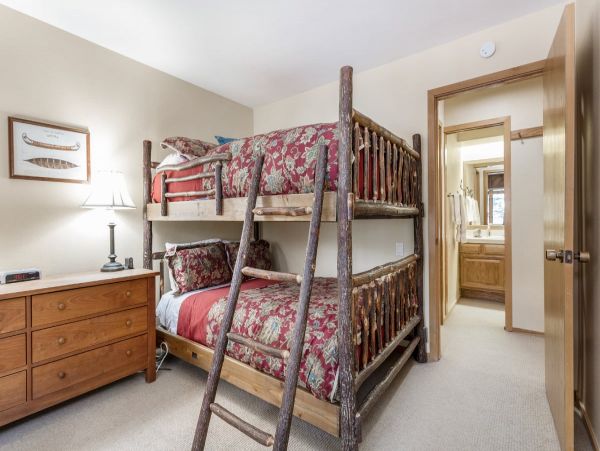 Beaver Creek Vacation Townhome Four Bedroom