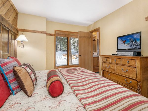 Beaver Creek Vacation Townhome Four Bedroom