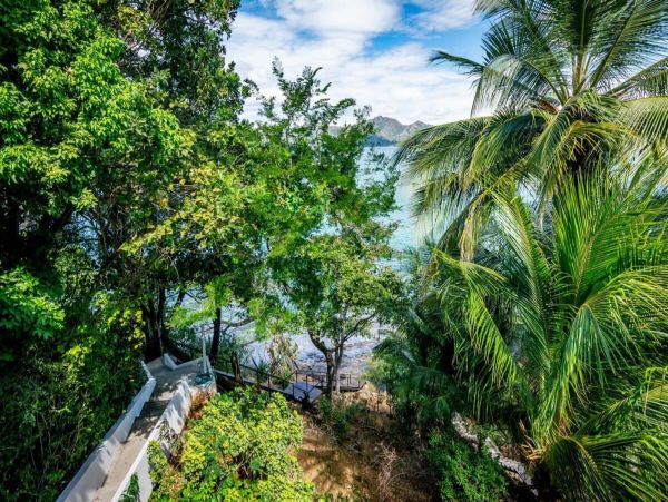 Vacation Villa in Playa Flamingo with Great Views & Close to Beach