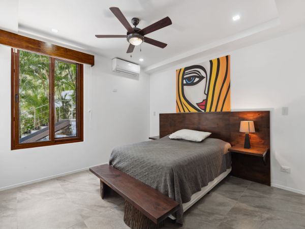Vacation Villa in Playa Flamingo with Great Views & Close to Beach