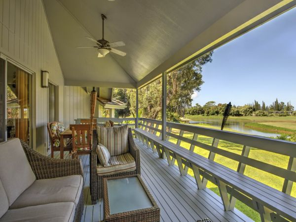 Princeville Vacation Pool Home Six Bedroom Walk to Beach