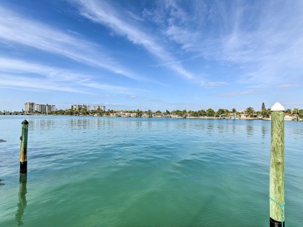 Treasure Island Home 1034658