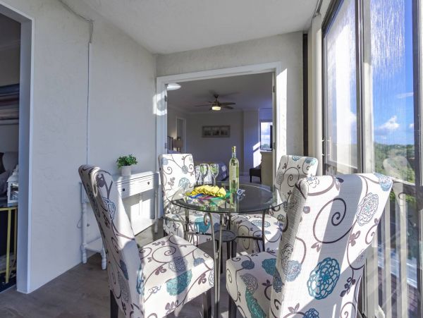Siesta Key Three Bedroom End Unit with Pool and Bay Views