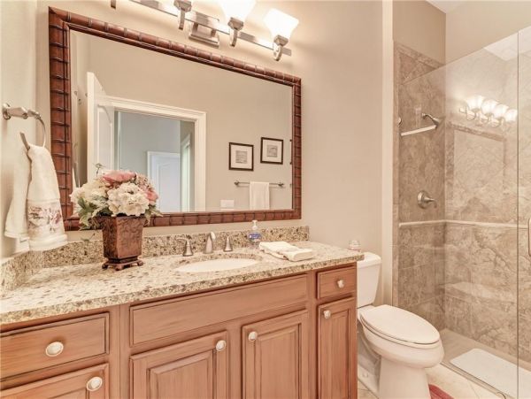 Gorgeous Two Bedroom Plus Den Vacation Home in Palmetto