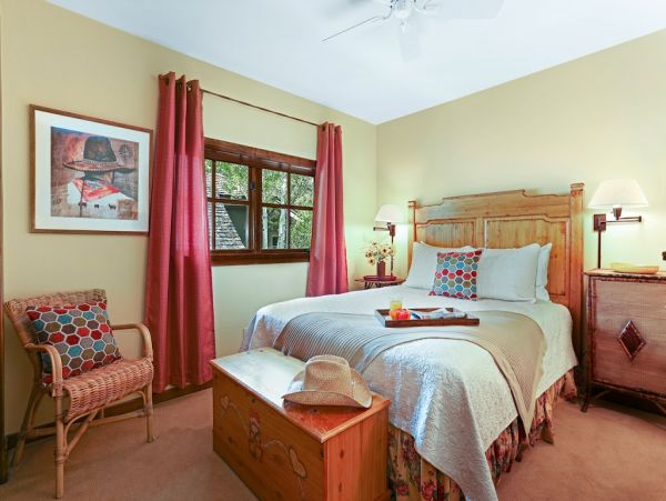 Beaver Creek Vacation Home Four Bedroom Mountain Views