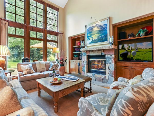 Beaver Creek Vacation Home Four Bedroom Mountain Views