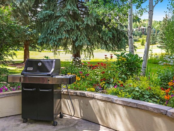 Beaver Creek Vacation Home Four Bedroom Mountain Views