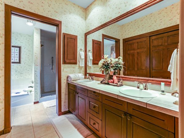 Beaver Creek Vacation Home Four Bedroom Mountain Views