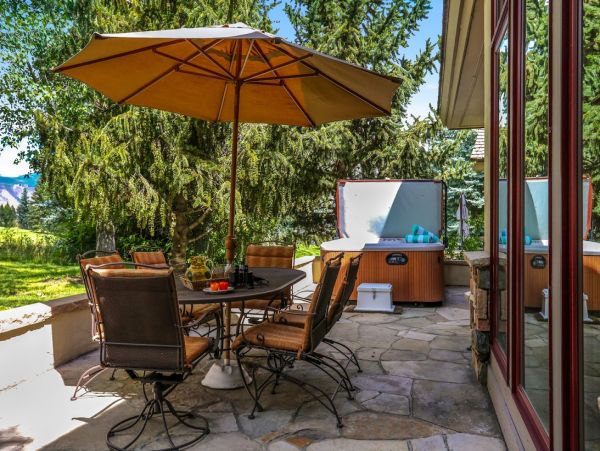 Beaver Creek Vacation Home Four Bedroom Mountain Views
