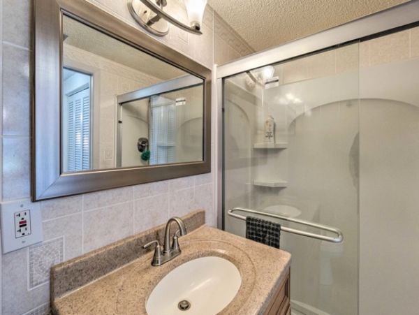Bright Venice Rental with private pool