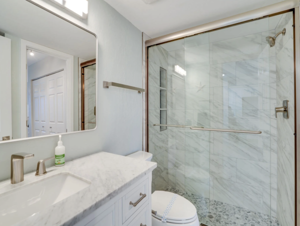 Anna Maria Cozy Coastal Retreat by the Beach